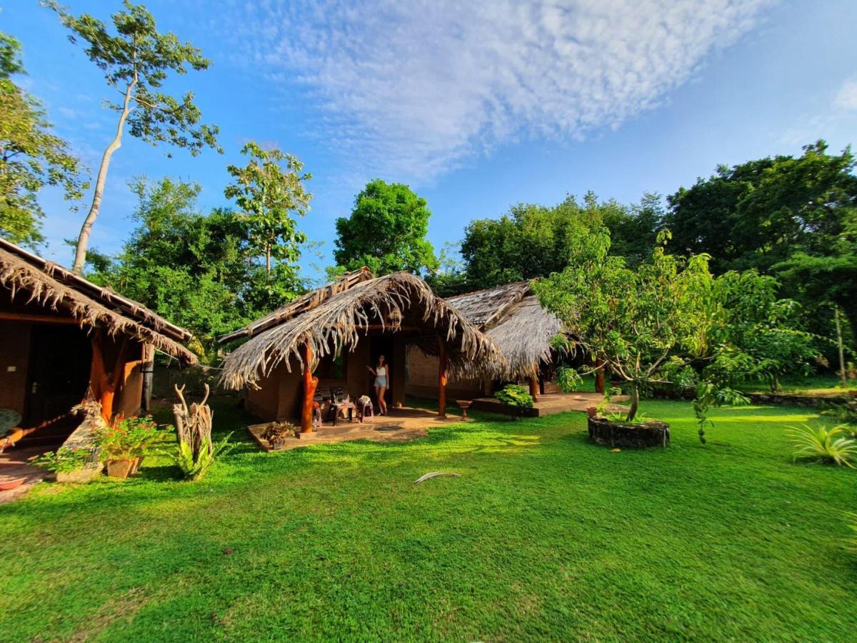 Hasthi Safari Cottage Udawalawe Exterior photo