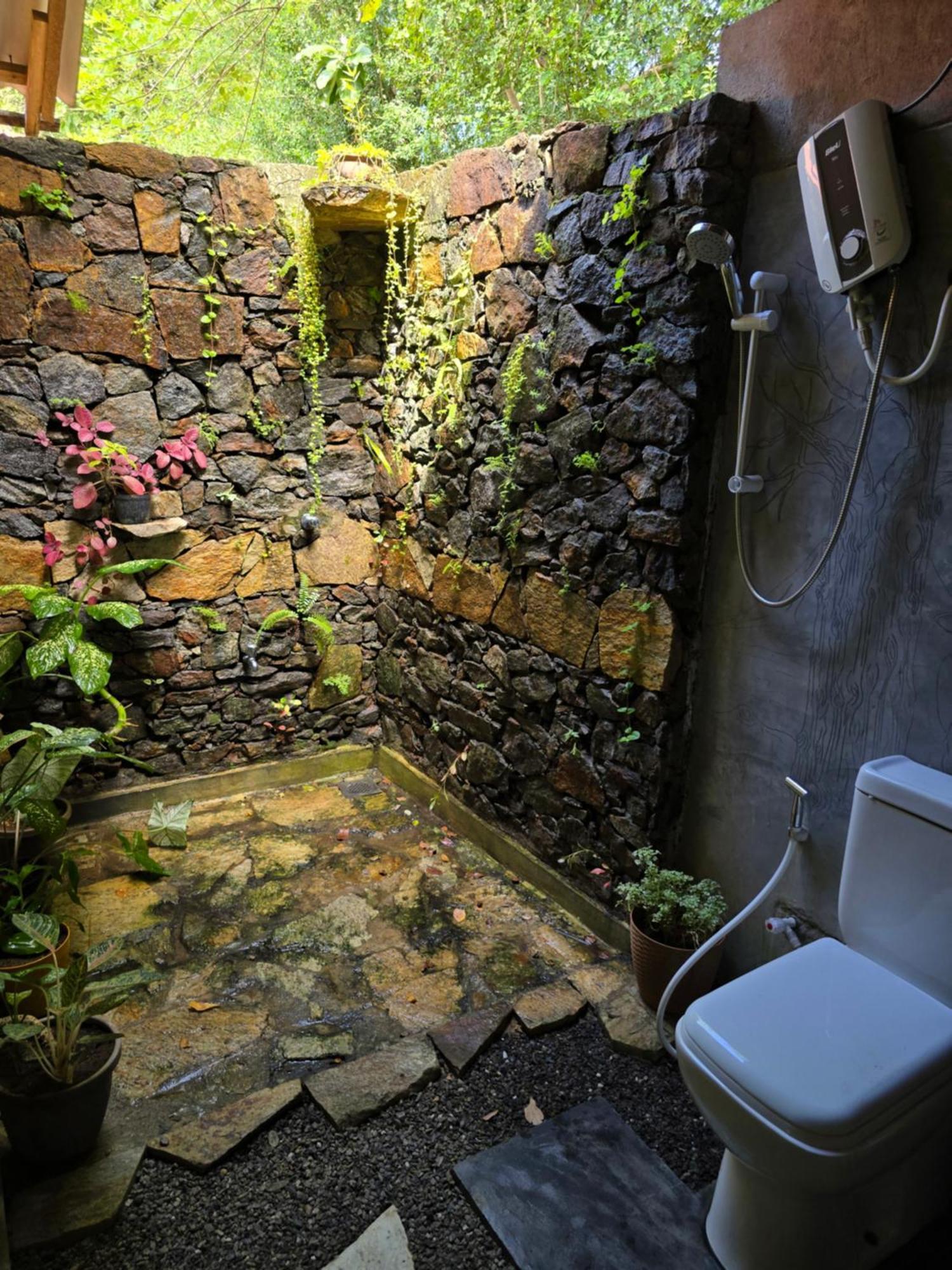 Hasthi Safari Cottage Udawalawe Exterior photo