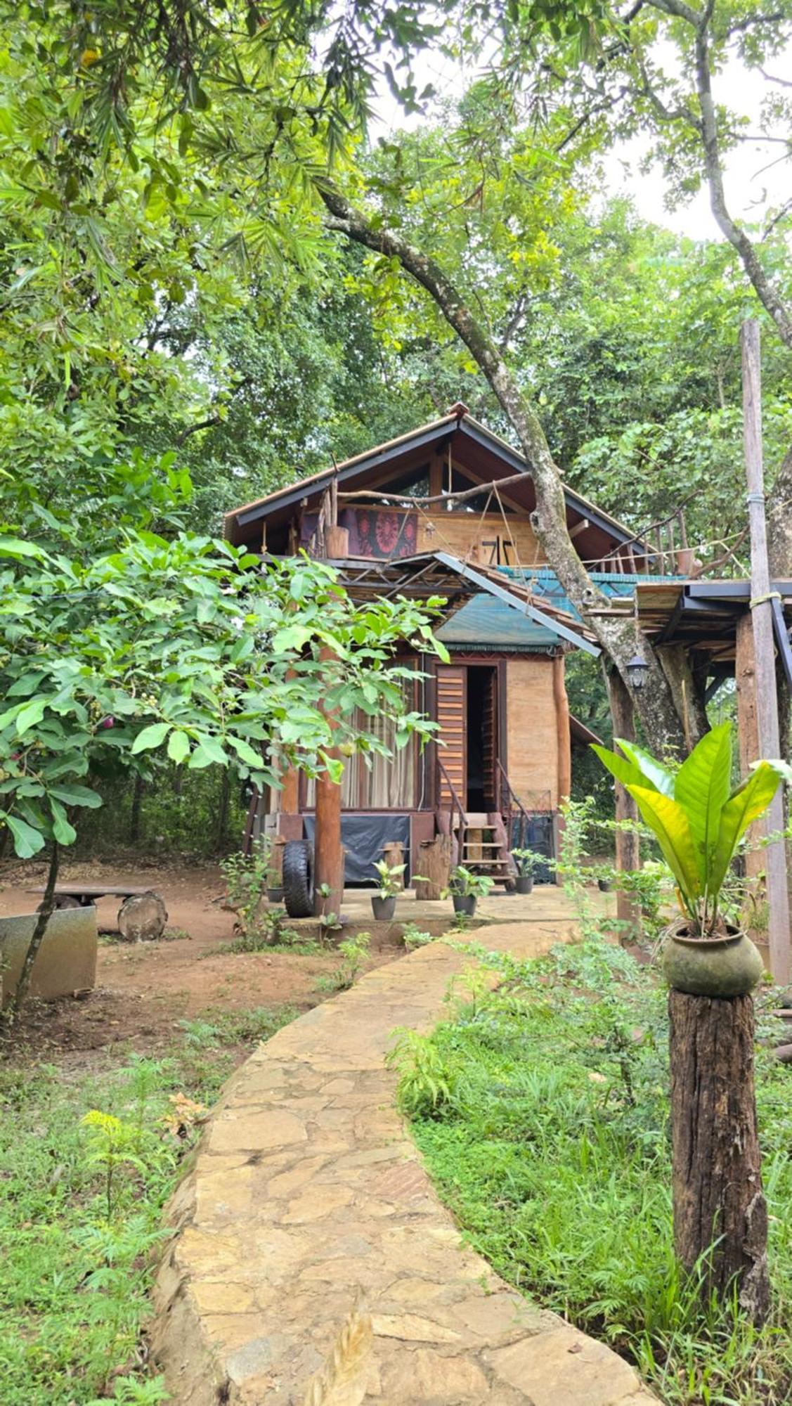 Hasthi Safari Cottage Udawalawe Exterior photo